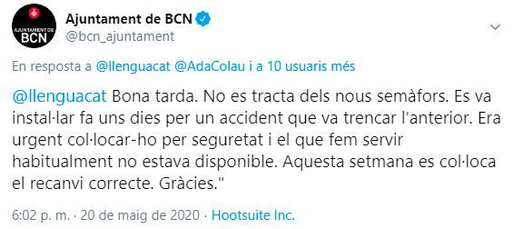 El tuit de disculpa del ayuntamiento por unos semáforos en castellano / CG