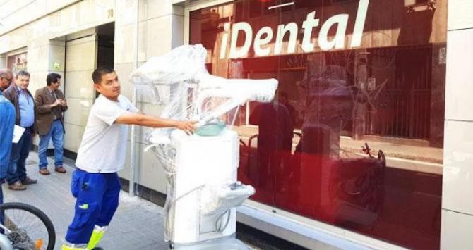 Desahucio y vaciado de la sede central de iDental en Cataluña / CG