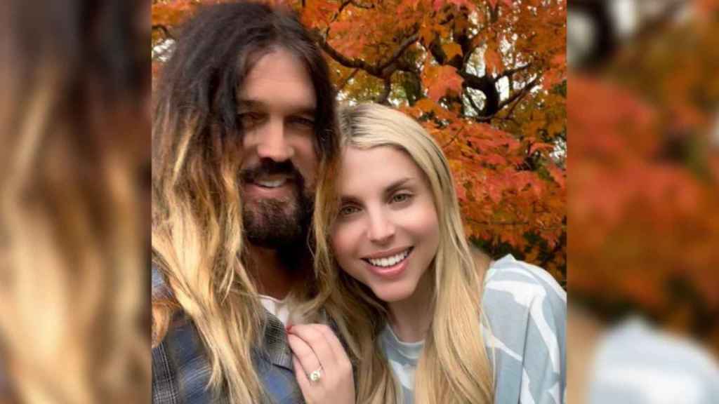 Billy Ray Cyrus y Firerose / INSTAGRAM