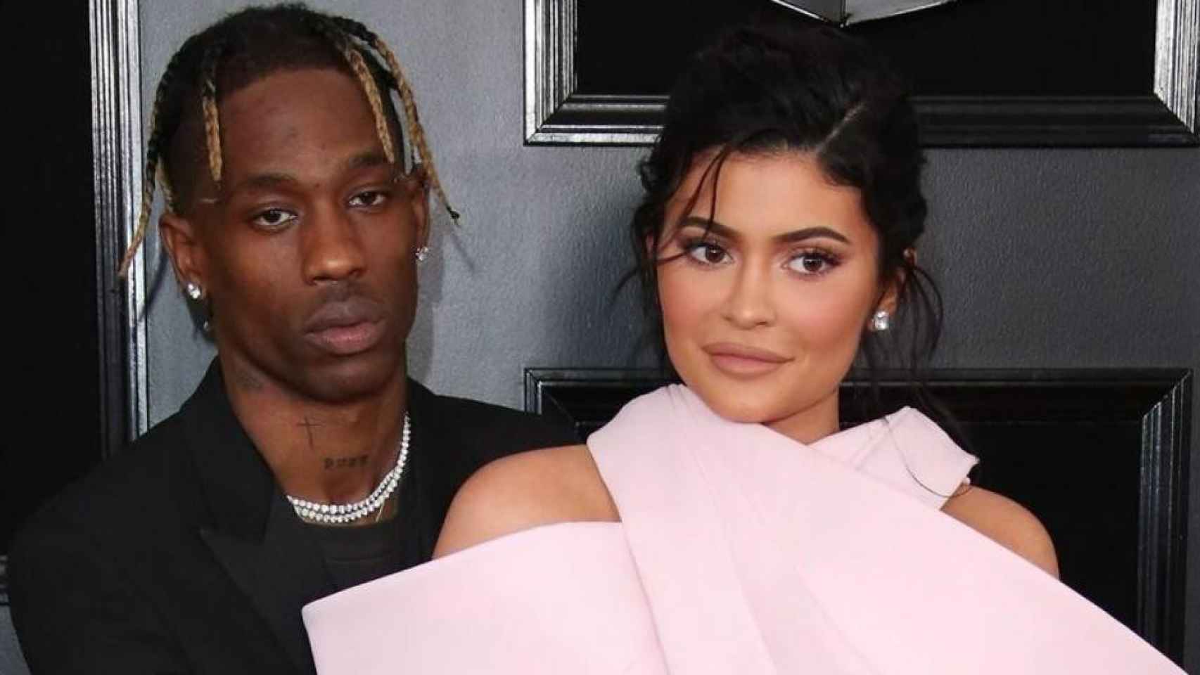 Kylie Jenner y Travis Scott / REDES