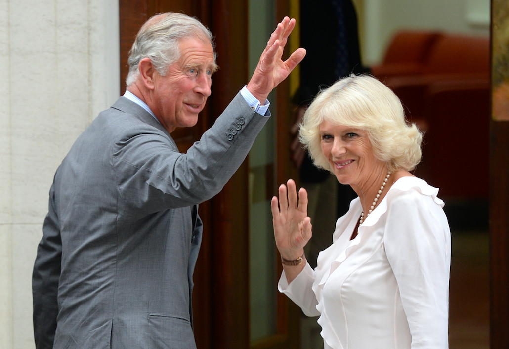 Carlos de Inglaterra junto a su mujer Camilla de Cornualles / AGENCIAS