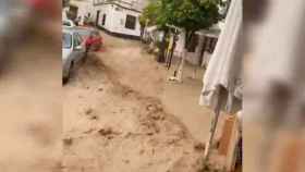 Imagen de la tromba de agua en Setenil de las Bodegas (Cádiz) / REDES