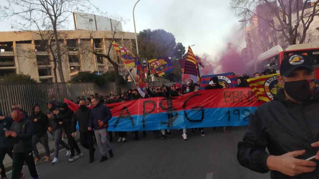 La pancarta de los Boixos Nois contra el PSG / REDES