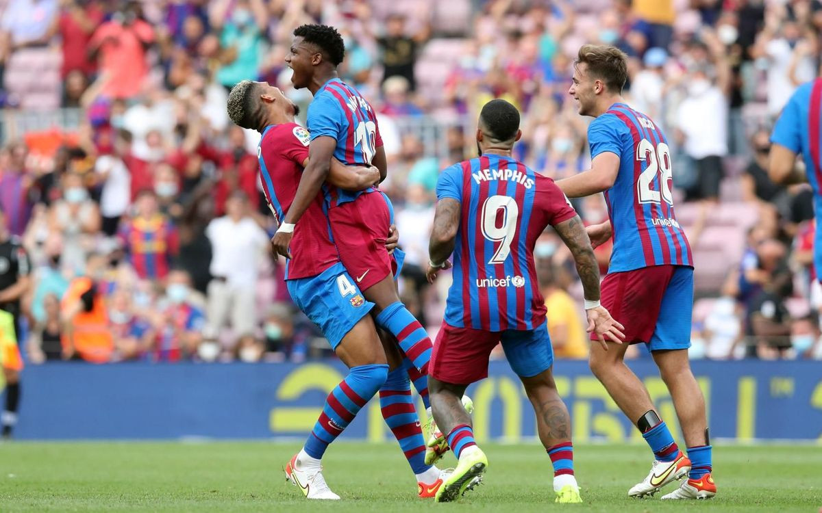 El Barça de Koeman, celebrando un gol ante el Levante / FC Barcelona