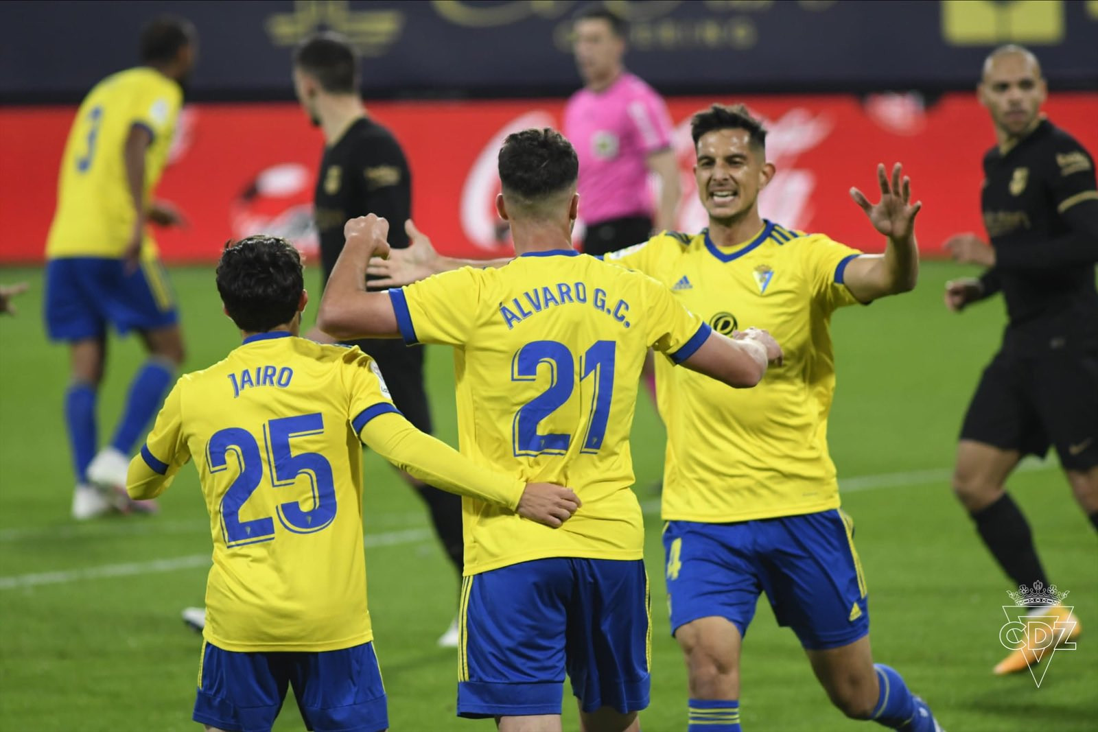 Negredo celebrando un gol en el Cádiz-Barça / EFE