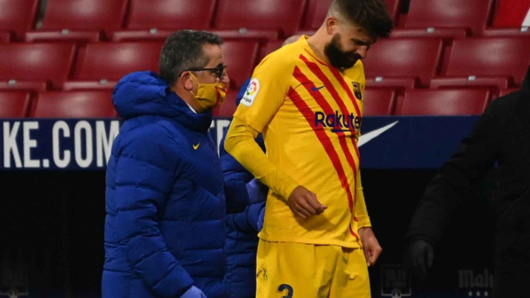 Gerard Piqué en el partido ante el Atlético de Madrid / EFE