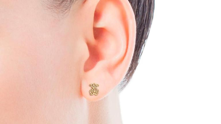 Pendientes de oro de la firma / TOUS