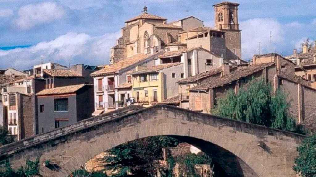 El puente de la cárcel, en Estella, en Navarra, el símbolo de la España antiliberal que combatió García de Cortázar / WIKIPEDIA