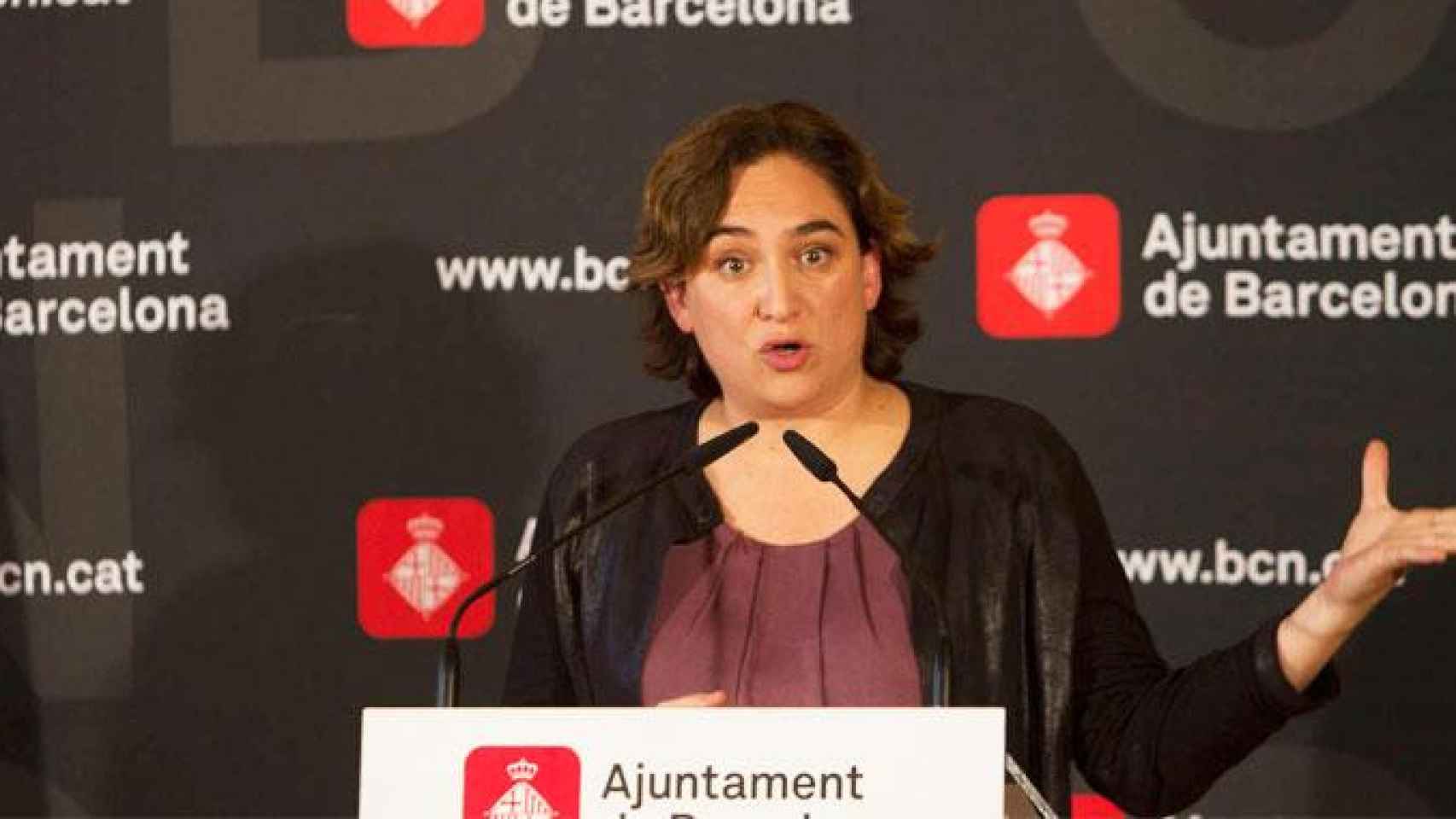 Ada Colau en una comparecencia pública, en la que también habló de inseguridad / AjBCN