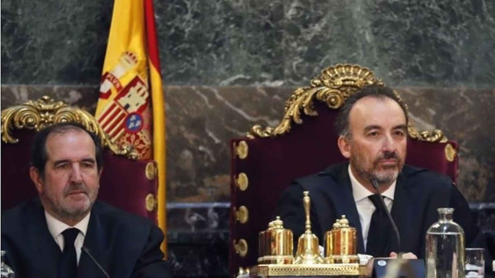 Martínez Arrieta en un juicio junto a Manuel Marchena / EFE