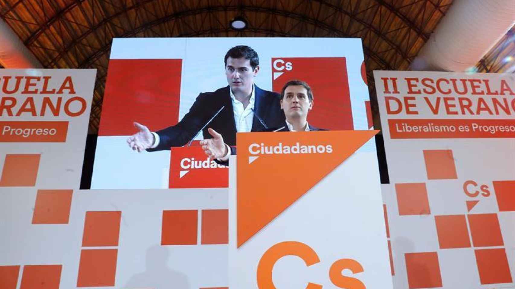 Albert Rivera en la clausura de la segunda edición de la escuela de verano de Ciudadanos / EFE