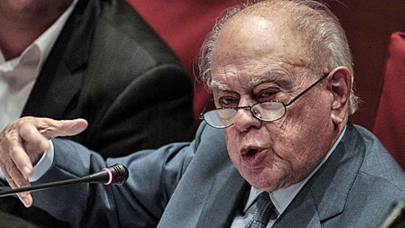 El expresidente de la Generalitat y fundador de CDC, Jordi Pujol, durante su comparecencia ante el Parlament en septiembre de 2014