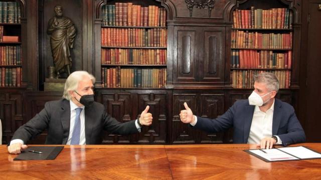 El presidente de Foment del Treball, Josep Sánchez Llibre (i), y el ceo de Adevinta Spain, Gianpaolo Santorsola (d) / FOMENT