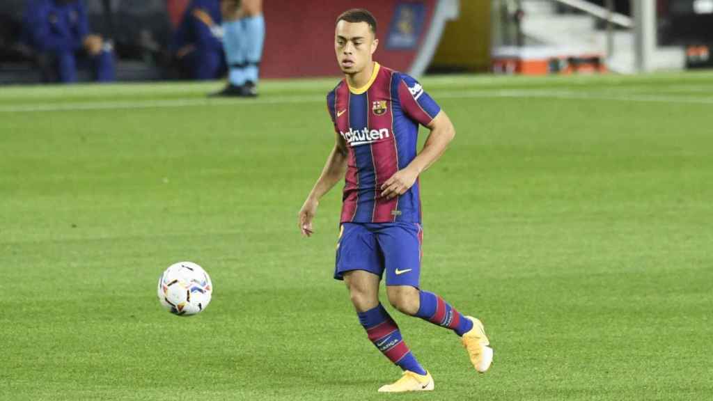 Sergiño Dest en un partido del Barça / EFE