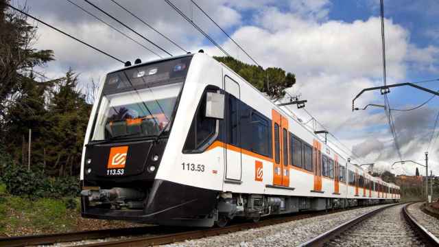 Un tren de Ferrocarrils de la Generalitat (FGC)