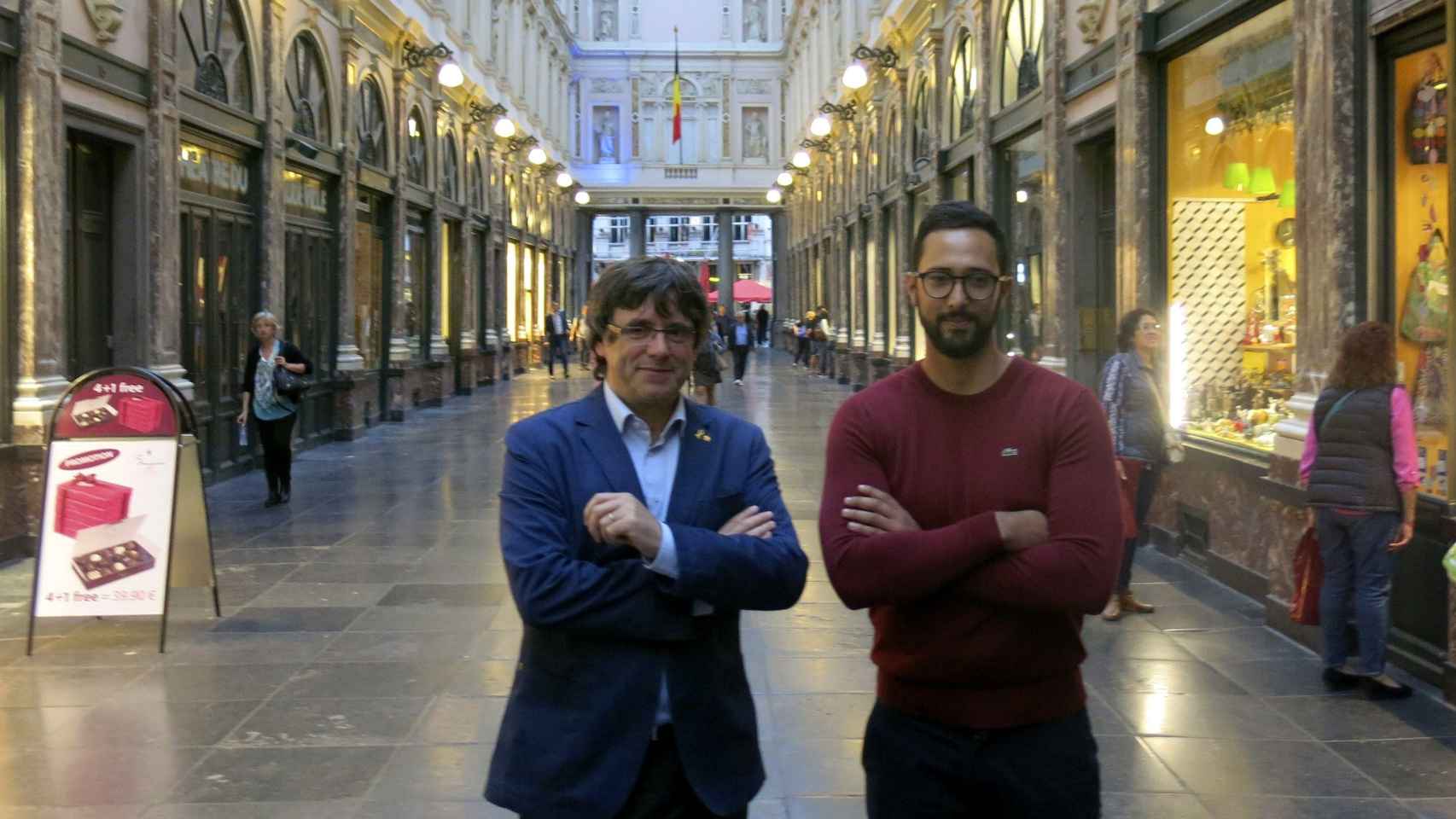 Puigdemont, junto al rapero Valtònyc en Bruselas / EFE