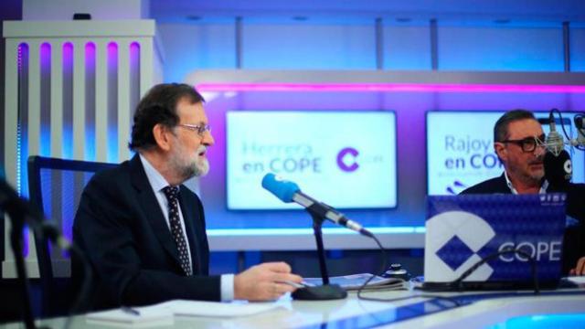 El presidente del Gobierno, Mariano Rajoy, este martes durante la entrevista en la Cadena Cope / COPE