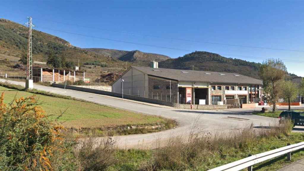 Zona de Bellver de Cerdanya (Lleida) en la que se ha hundido el tejado de una nave que ha causado la muerte a un trabajador / GOOGLE MAPS