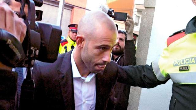 Javier Mascherano entrando al Juzgado de Instrucción 9 de Gavà.