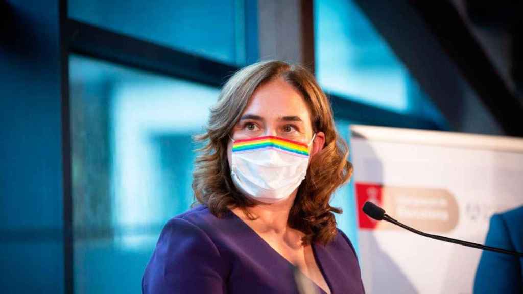 Ada Colau, alcaldesa de Barcelona, en una comparecencia pública / EFE
