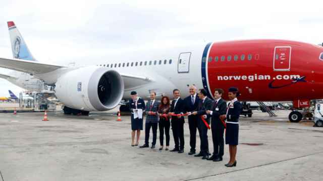 Imagen de una presentación de Norwegian en el aeropuerto de El Prat de Barcelona / CG