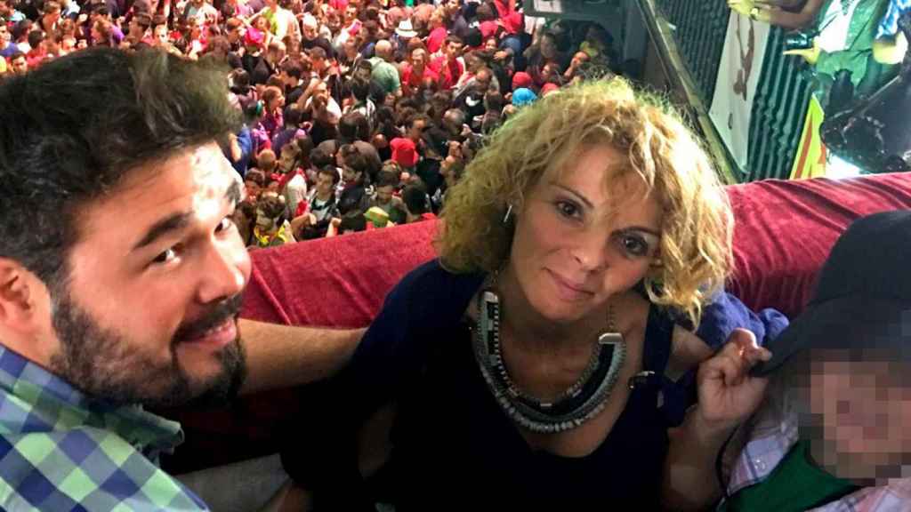 Gabriel Rufián y Mireia Varela, su exmujer, cuando aun eran pareja / TWITTER