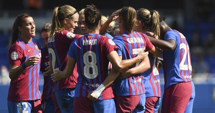 El Barça Femenino arrasa ante el Valencia/FCB