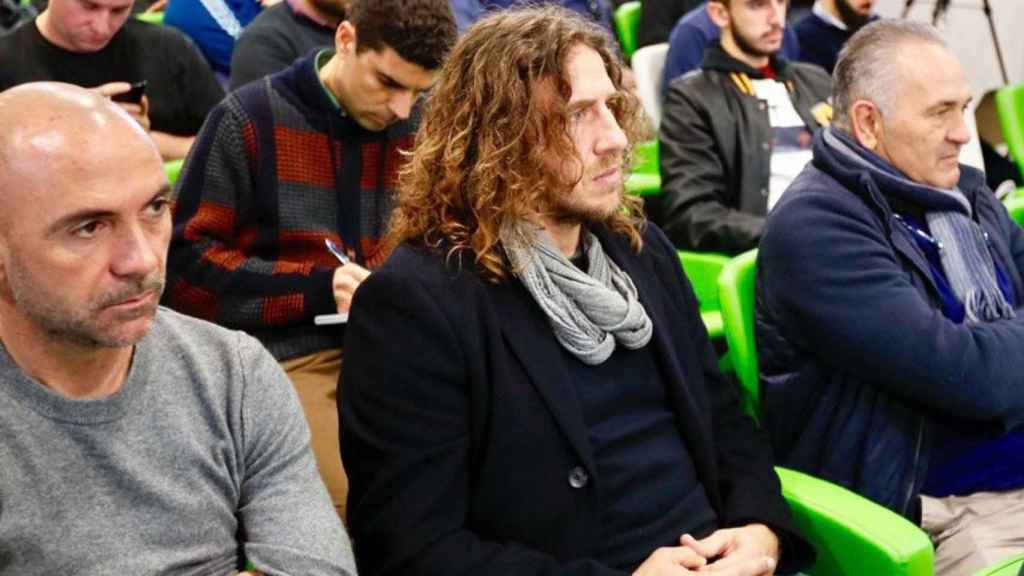 Iván de la Peña y Carles Puyol, íntimos amigos y socios / EFE