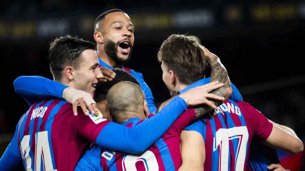 Los jugadores del Barça, celebrando en conjunto un gol anotado en la Liga / FCB