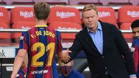 De Jong pone en un aprieto a Koeman| EFE