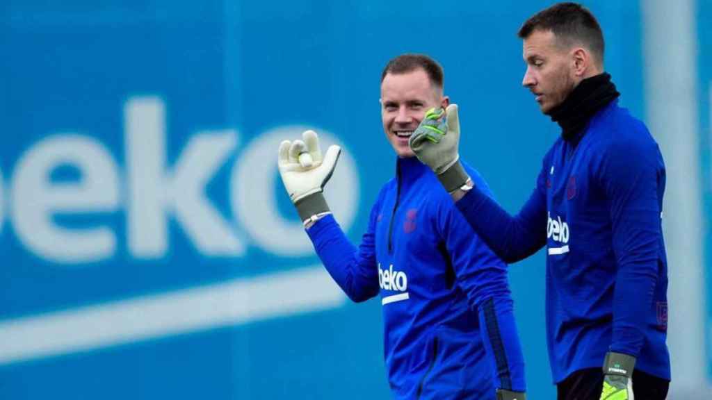 Ter Stegen y Neto Murara en una imagen de archivo / REDES