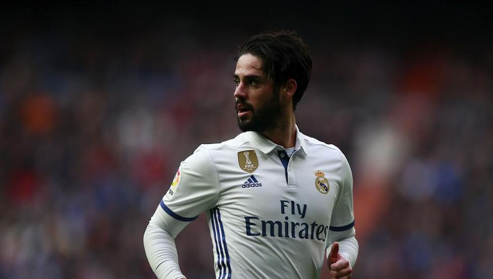 Una foto de Isco Alarcón durante un partido del Real Madrid / Twitter