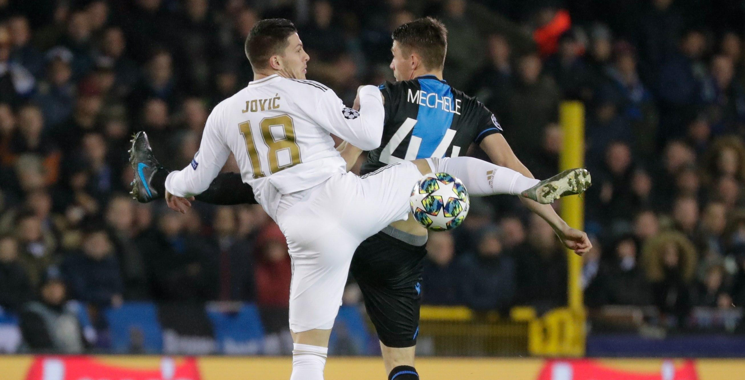 Jovic en una acción contra el Brujas/ EFE