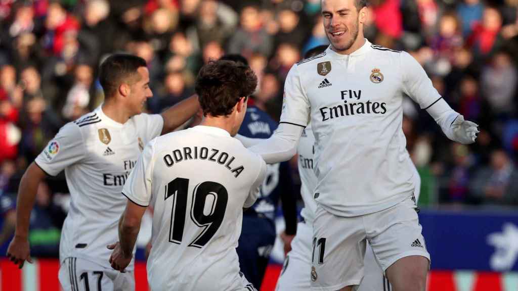 Bale celebrando su gol ante el Huesca / EFE