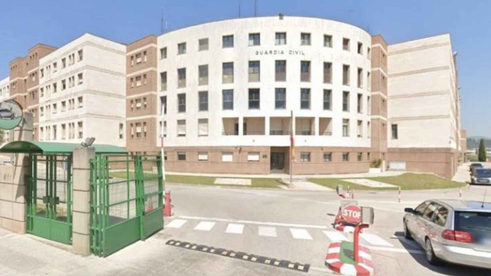 El cuartel de la Guardia Civil en Sant Andreu de la Barca, donde se celebrará el acto / GOOGLE STREET VIEW