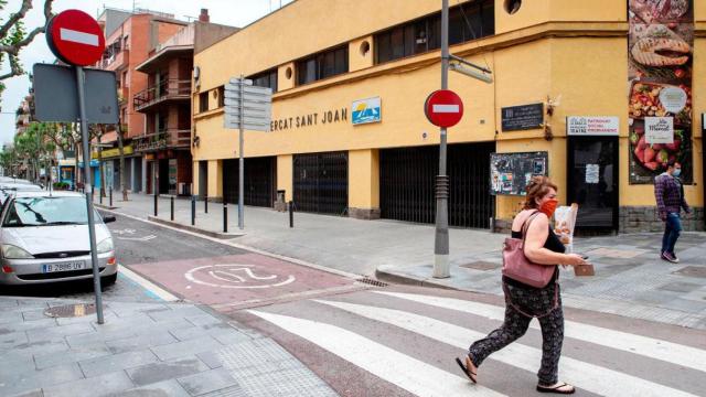 Imagen del lugar de la agresión a un agente de los Mossos d'Esquadra / EFE