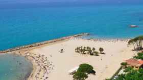 La playa de Ardiaca, donde ha fallecido el hombre de 75 años este viernes /  CAMBRILS TURISME