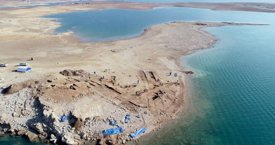 El sitio arqueológico de Kemune en la zona seca del embalse de Mosul / EP