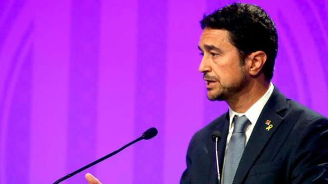 Damià Calvet, consejero de Territorio de la Generalitat, anuncia la creación de la comisión que echará a Acciona de la gestión de ATLL / EFE