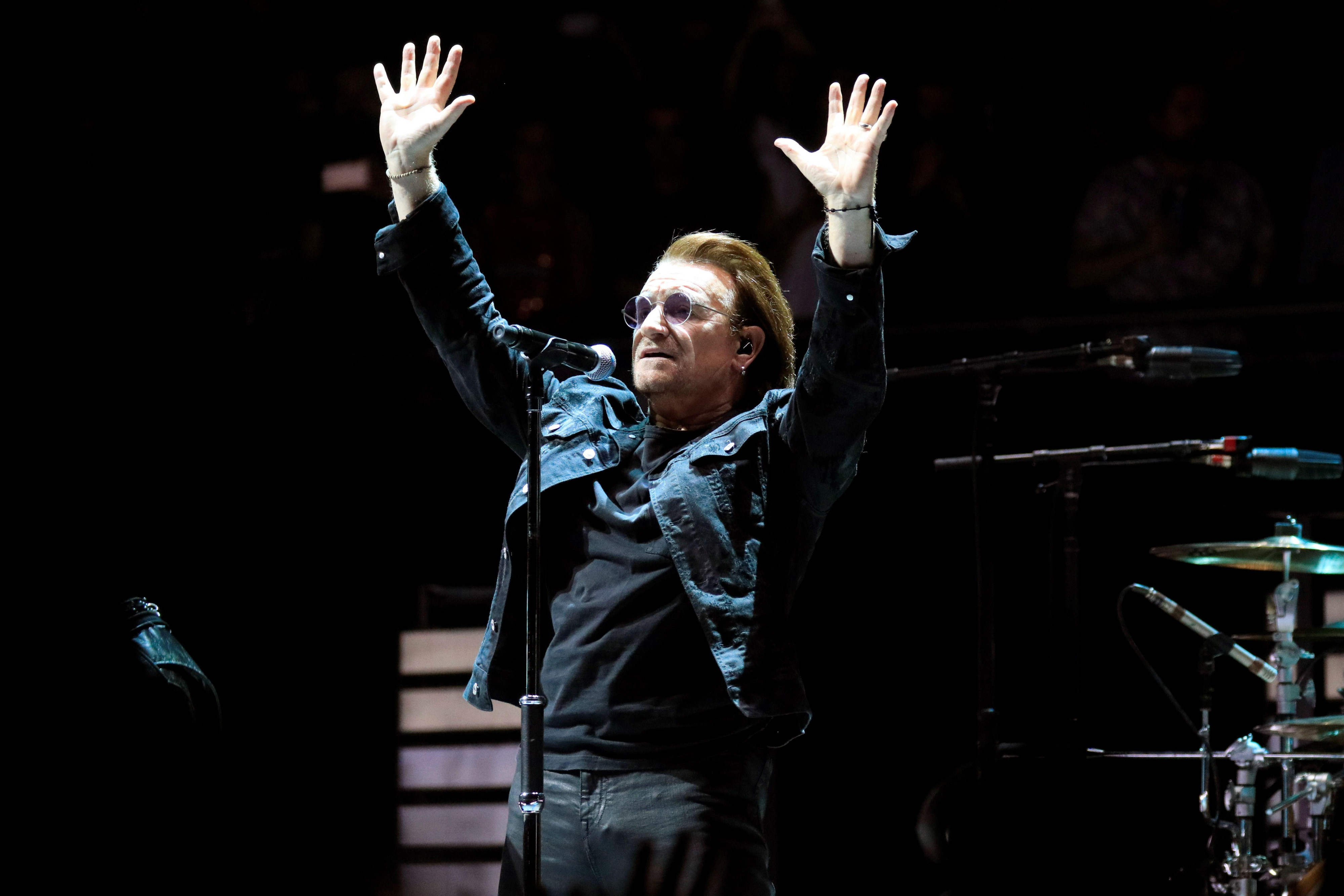 Bono, el líder de U2, en el concierto de Madrid
