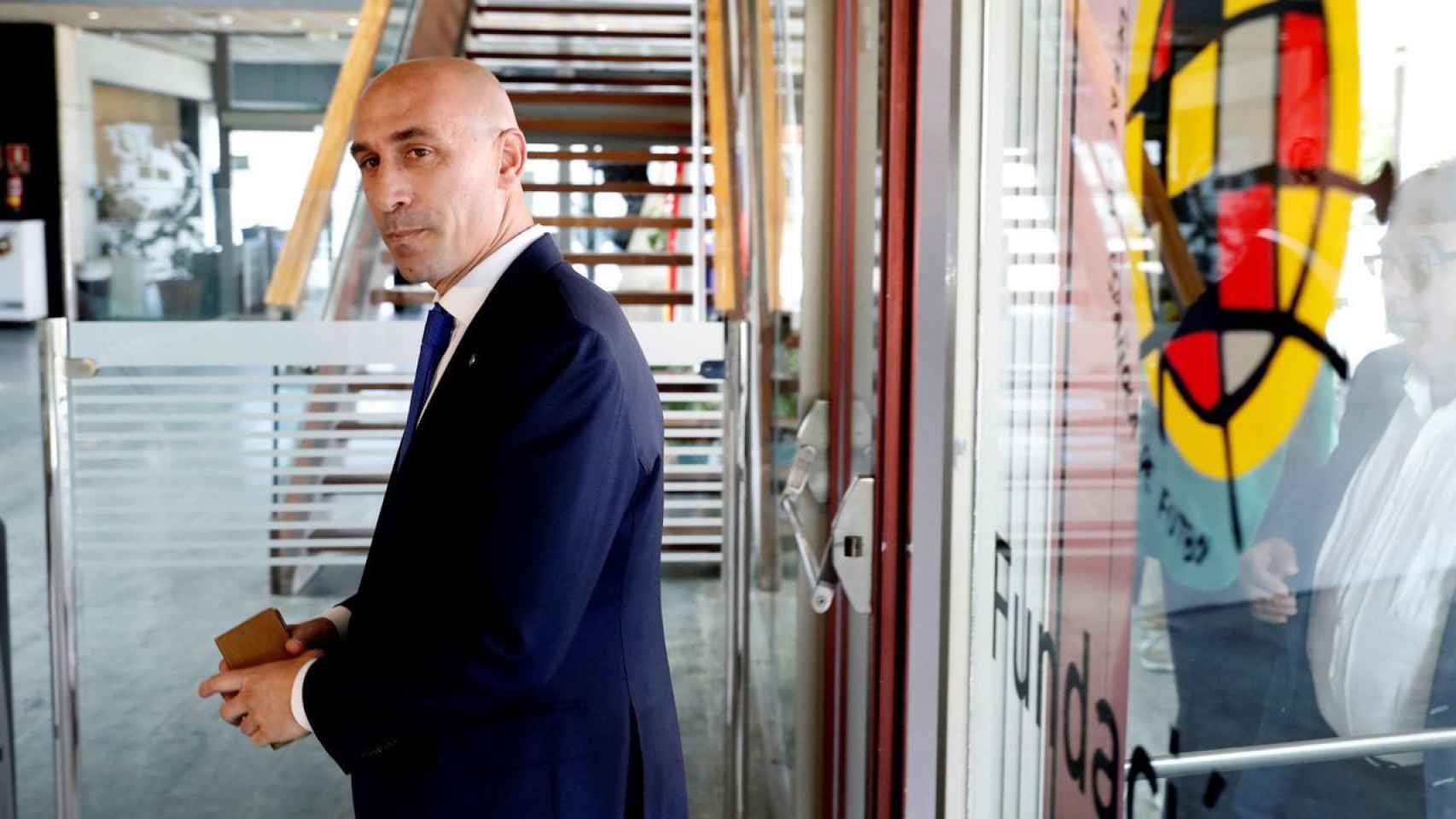 Luis Rubiales en la sede de la Federación, en una imagen de archivo / EFE