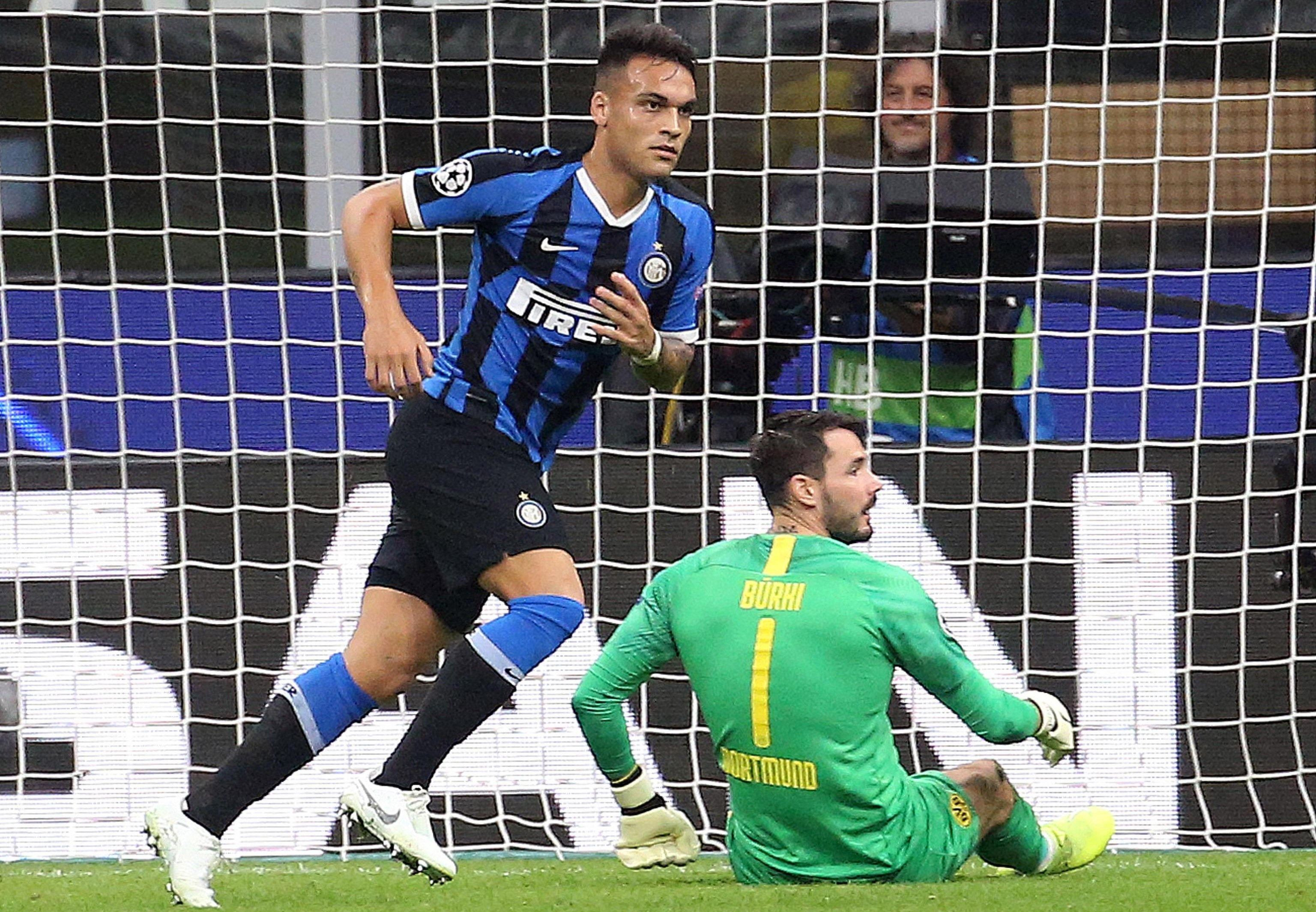 Lautaro celebra su gol contra el Borussia Dortmund / EFE