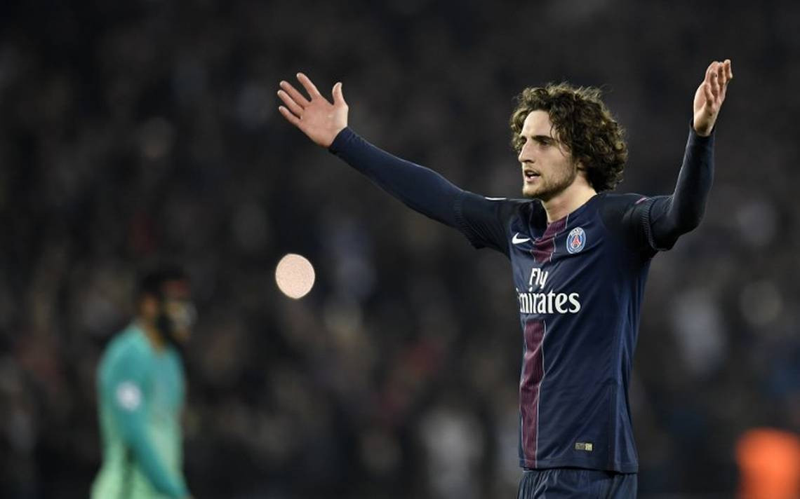 Adrien Rabiot jugando con el PSG esta temporada / EFE