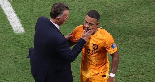 Van Gaal sustituye a Memphis Depay en el Mundial / EFE