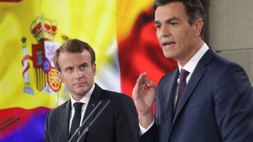 macron-sanchez-planta