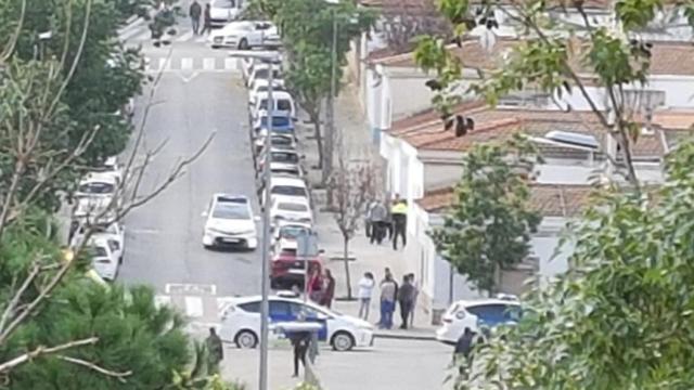 La Guàrdia Urbana se presenta en la zona de Nou Barris donde se ha producido el tiroteo / TWITTER
