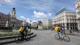 Dos repartidores de Glovo durante el estado de alarma / EP