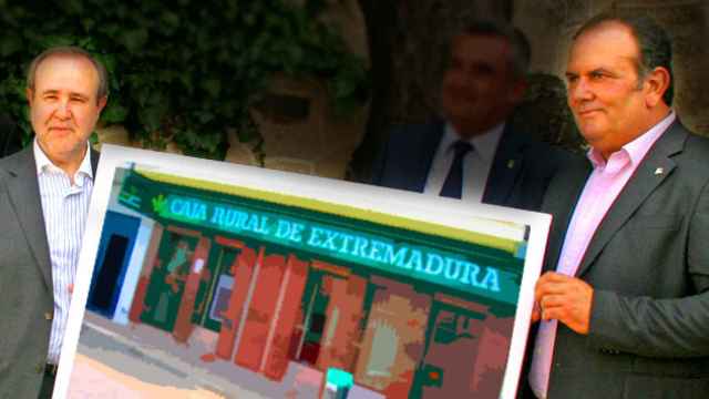 El director general de la Caja Rural de Extremadura, José María Portillo, y su presidente, Urbano Caballo / CG