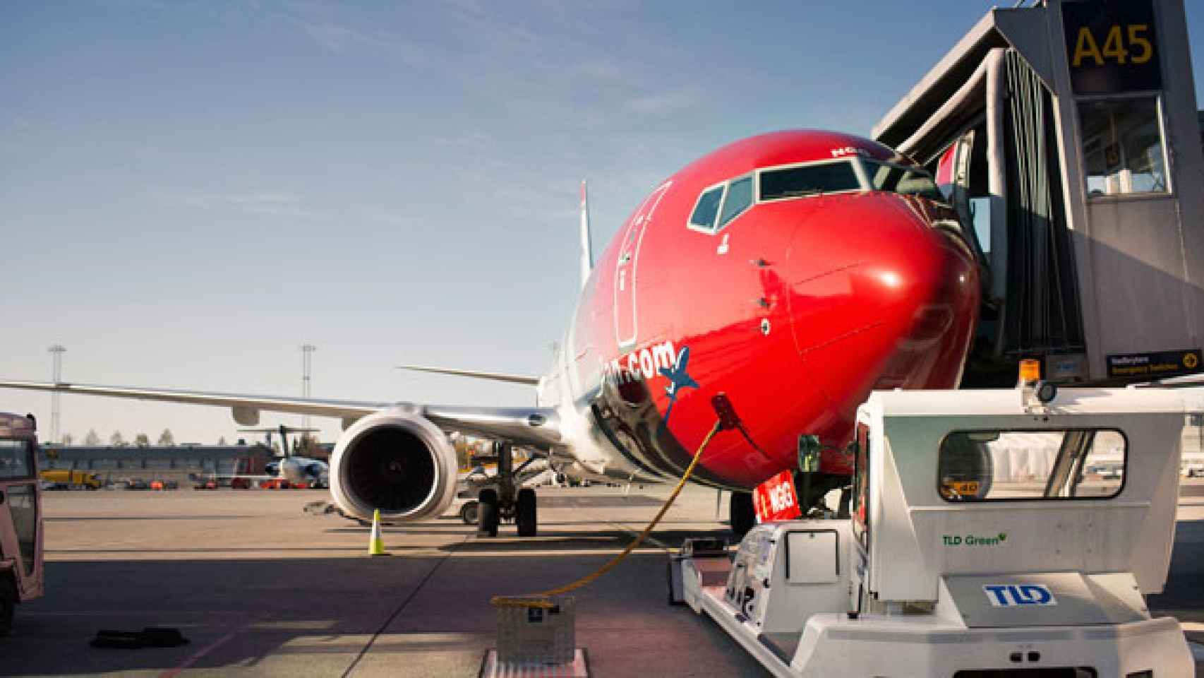 Una aeronave de la Norwegian Air Shuttle, en el Aeropuerto de Barcelona-El Prat / CG