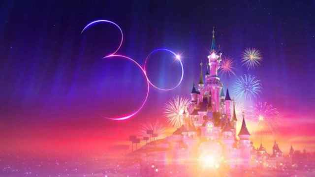 Cartel promocional por el 30 aniversario de Disneyland París / DISNEYLAND PARÍS OFICIAL